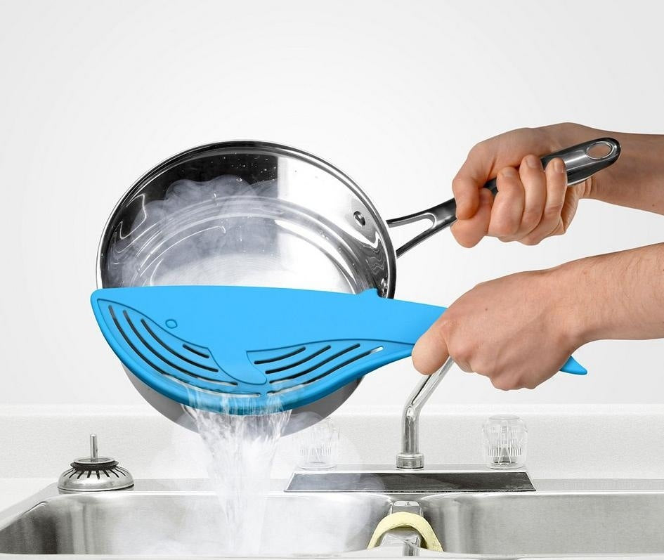 Whale-Shaped Kitchen Strainer Rack