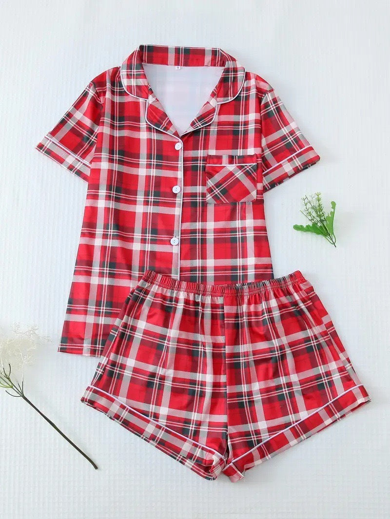 Pink Checkered Bow Women's Pajama Set — Short Sleeve Top & Shorts