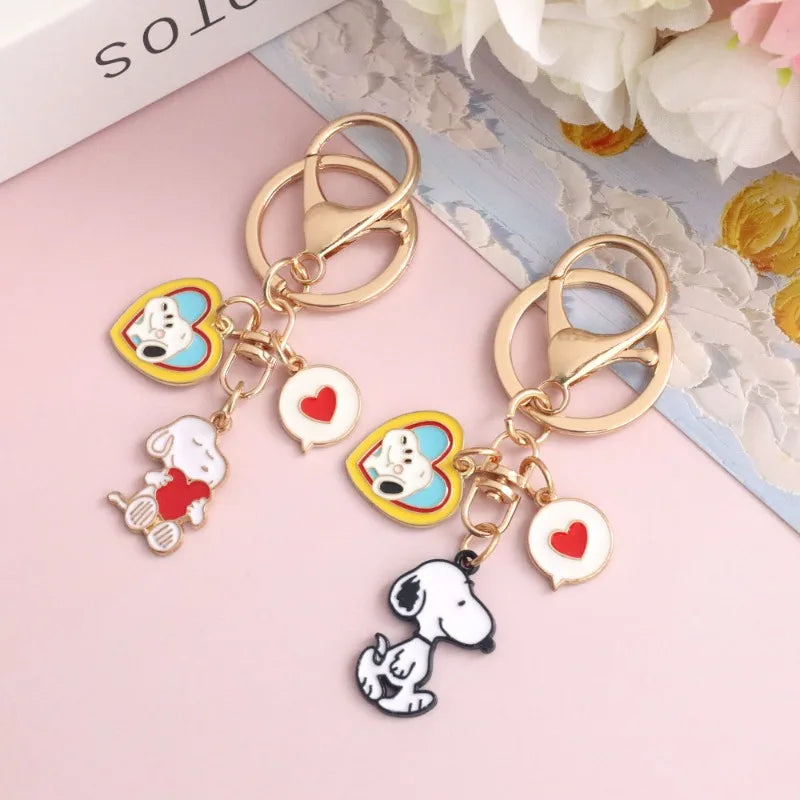 snoopy merchandise two-dimensional metal keychain couple personalized creative companion bag pendant key ring gift wholesale