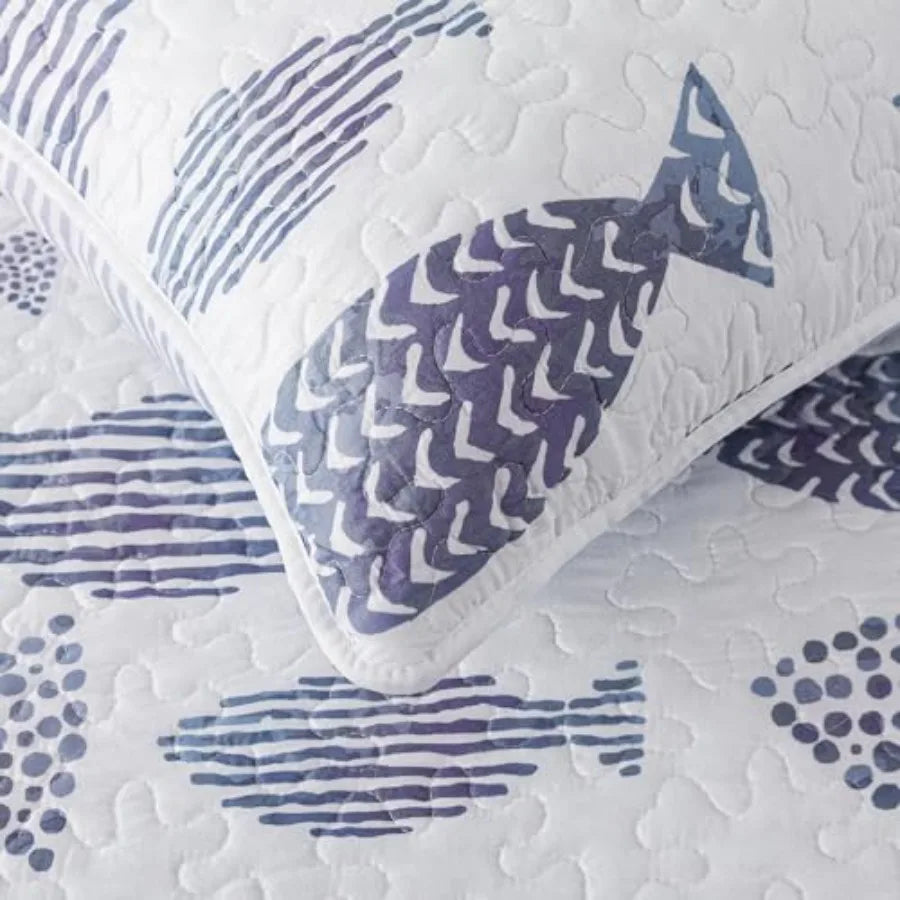 3-Piece Quilt Set - Size with 2 Shams, Blue and White Ocean-Inspired Bedding Set, Nautical Fish Design, Lake Themed Coastal Qui