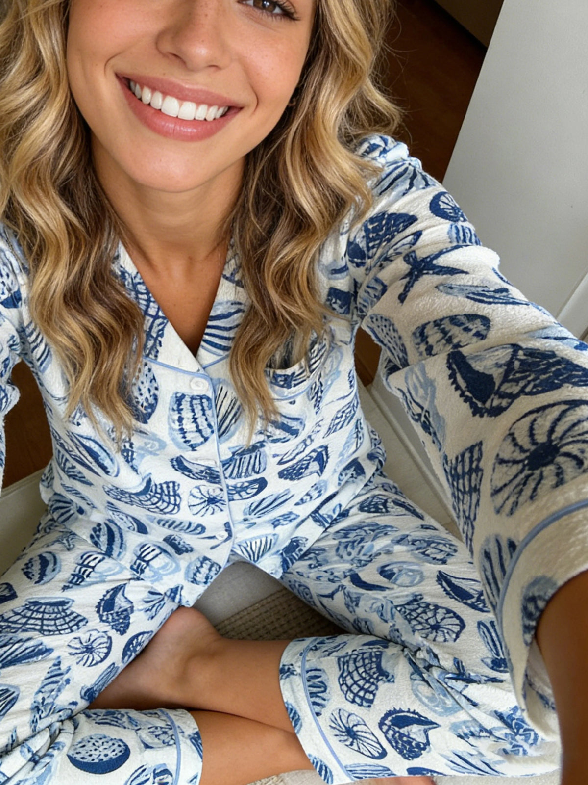 Coastal Seashell & Starfish Women's Pajama Set — Long Sleeve Top & Pants