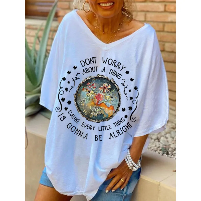 Kitschy Women's Vintage Flower Print T-Shirts Summer Short Sleeve Casual Loose V Neck Long Tops Black White Tees New Arrival
