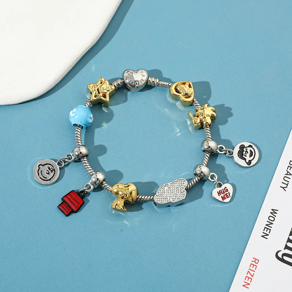Snoopy Film and Television Peripherals Personalized Creative Bracelets for Girls Sweet and Cute Fashion Pendant Bracelets