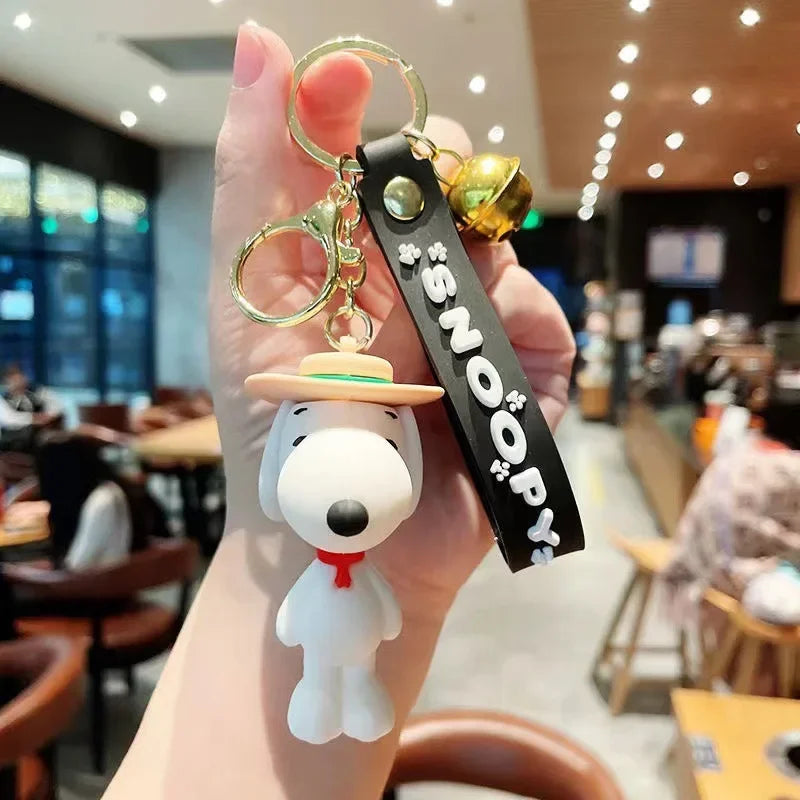 Snoopy Cute Doll Kawaii Trendy New Cartoon Schoolbag Charm Pendant Bag Jewelry Car Keychain Gift Christmas Creative Keychain