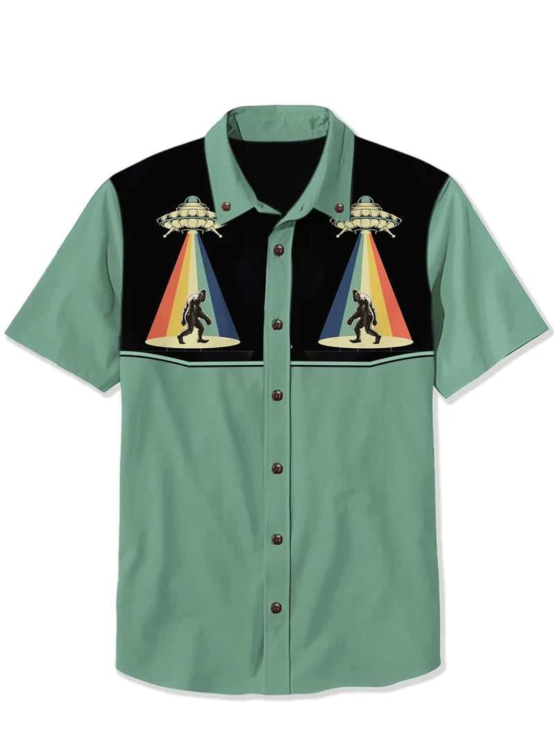 Alien versus Bigfoot Printed Daily Hawaiian Men's Shirt Summer Versatile Loose Fashion Shirt