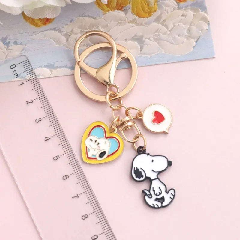 snoopy merchandise two-dimensional metal keychain couple personalized creative companion bag pendant key ring gift wholesale