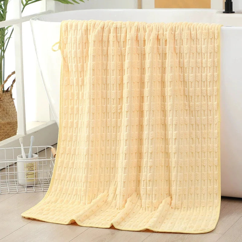 70*140cm Coral Fleece Shower Towel Absorbent Quickly Dry Soft Bath Towel Suitable for Home Beauty Salon Gym Face Washing Towels