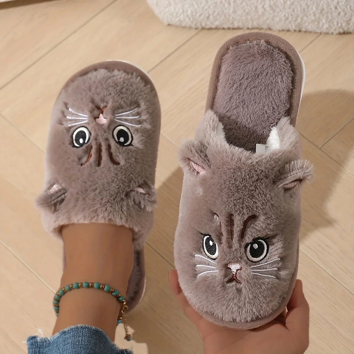 Cute Plush Cat Slippers Winter Warm Cozy Indoor House Shoes Soft EVA Sole Non-Slip Design