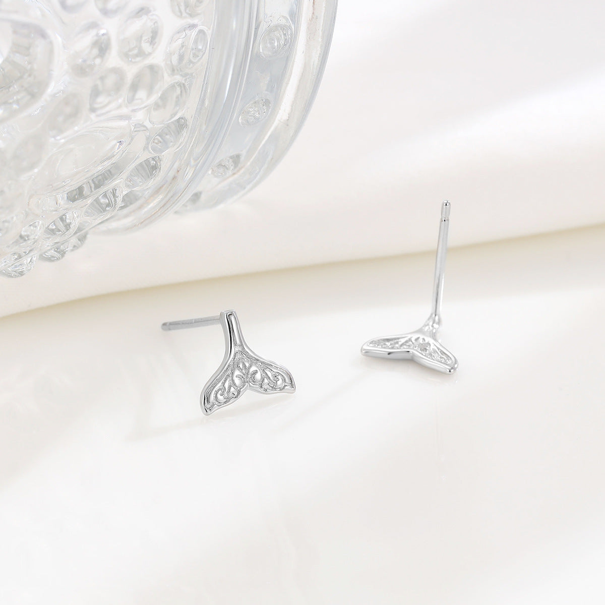 S925 Silver Minimalist Mermaid Tail Stud Earrings